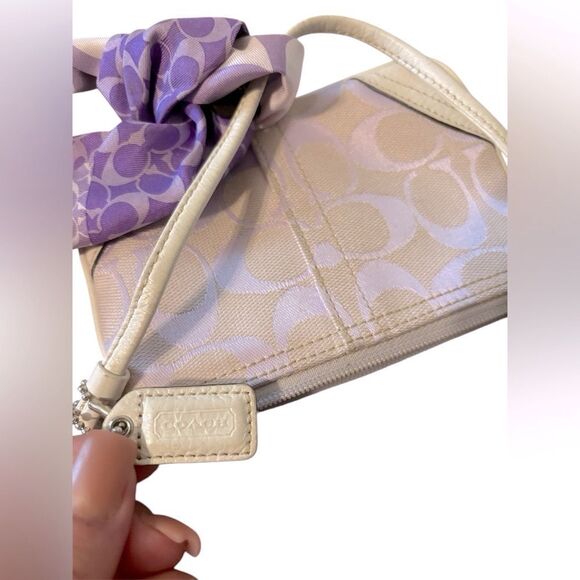 COACH Signature Monogram Wristlet - Picture 3 of 6